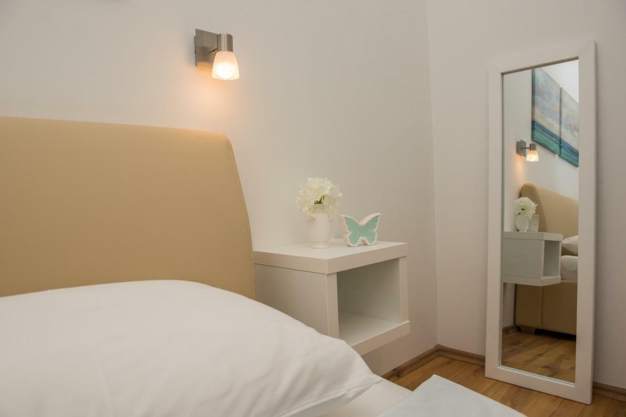 Apartment Prominac Zadar Bagian luar foto